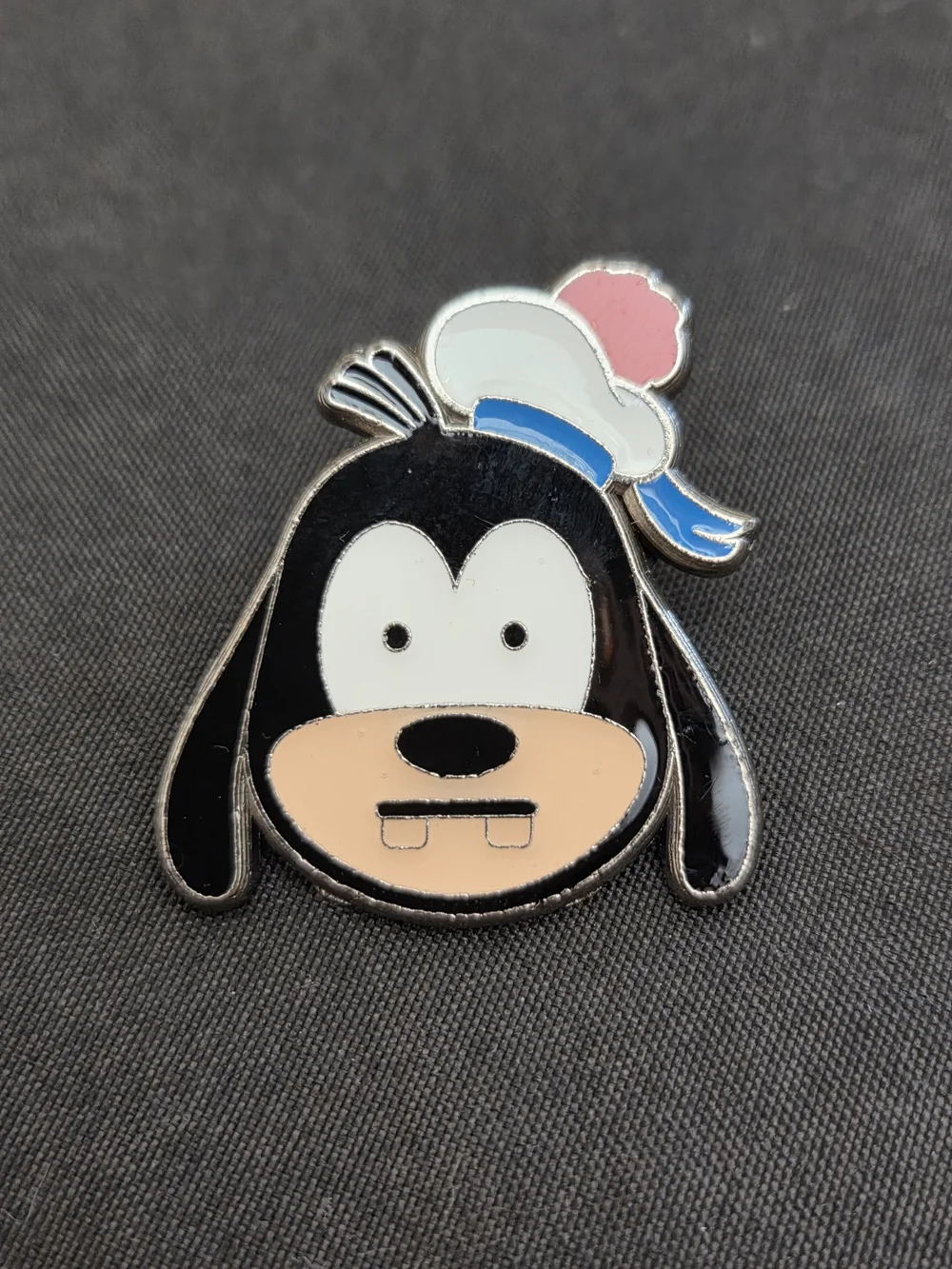 Disney Cruiseline Goofy Pin